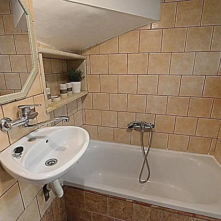 Cosy Little Modern-rustic In Corfu Center.